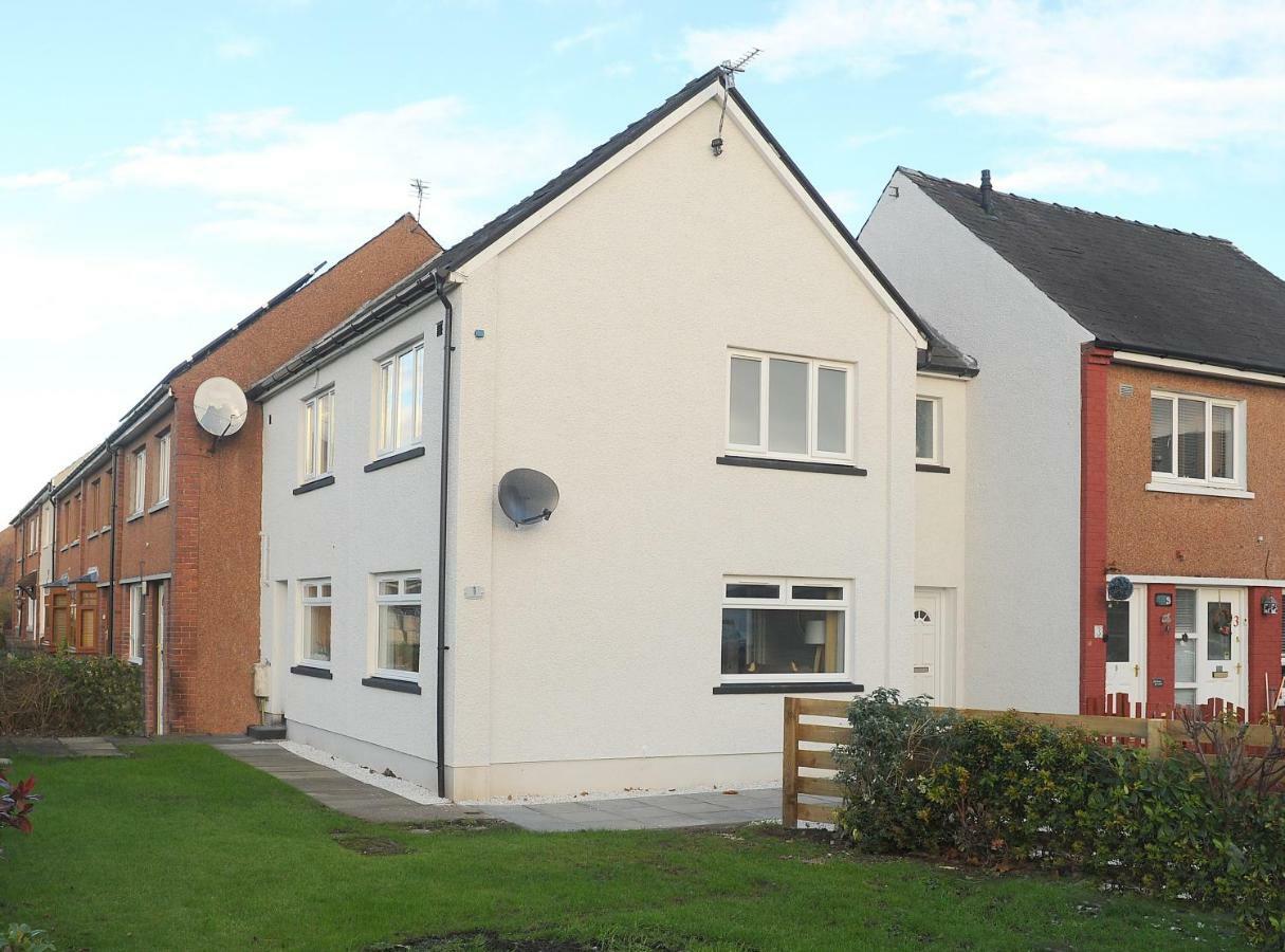 Three Bedroom Spacious House Stirling Extérieur photo